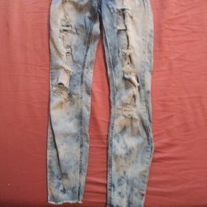 Distressed Jeans